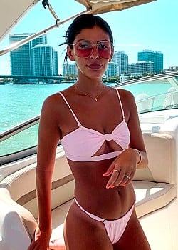 Eleni Gogas image 1 of 1
