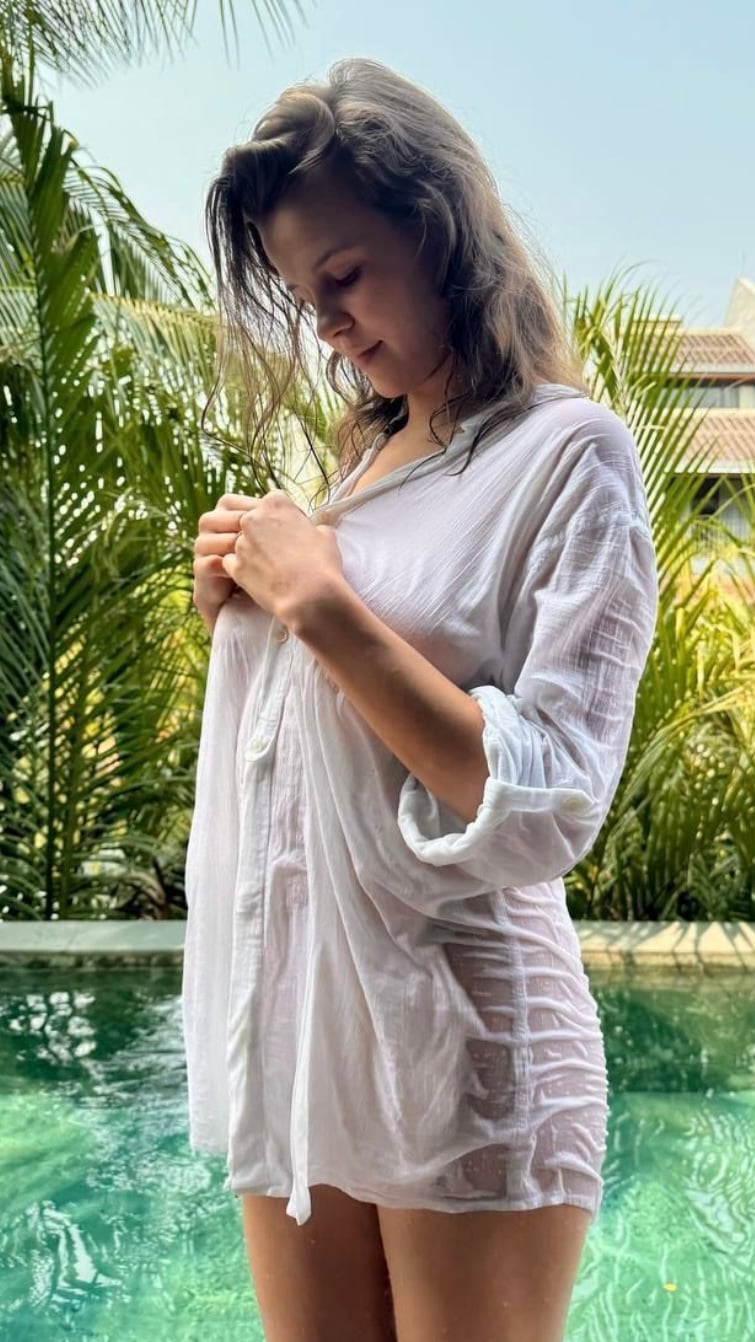 Eli Sun - Free pics, galleries & more at Babepedia