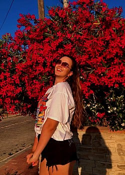 Elif Su Yavuz image 1 of 2