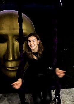 Elif Uzun image 2 of 3
