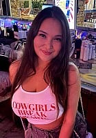 Elina Bay profile photo