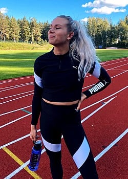 Elina Lampela image 1 of 3