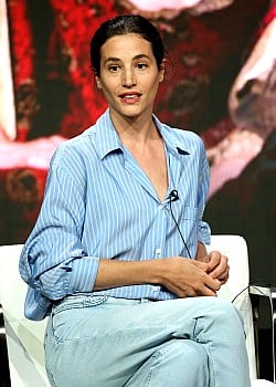 Elisa Lasowski image 2 of 2