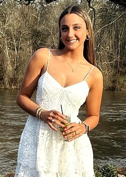 Elisabeth Houghton image 4 of 4