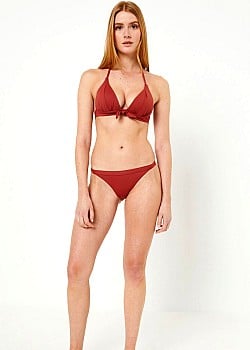 Elise Pluvinage image 2 of 4