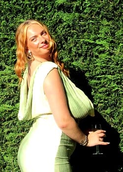 Elizabeth Christy image 2 of 2