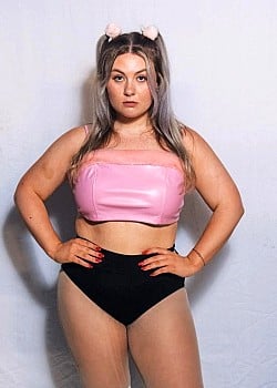 Ella Envy