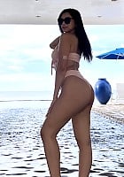 Elle Arriola profile photo