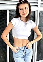 Elle Winter profile photo