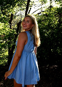 Ellie Andrews image 3 of 3