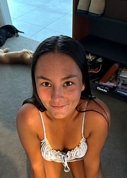 Ellieslifeuncut image 1 of 1