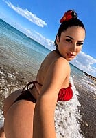 Elly Ferda profile photo