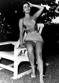 Elsa Aguirre image 4 of 4