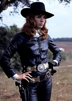 Elsa Martinelli image 4 of 4