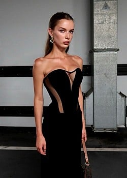 Elsa Rud image 2 of 4