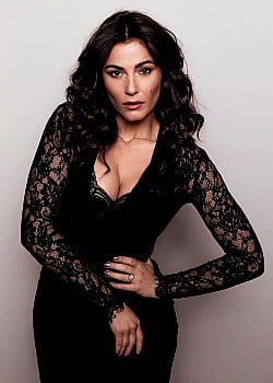 Elysia Rotaru image 3 of 4
