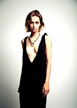 Emely Borsody image 2 of 4