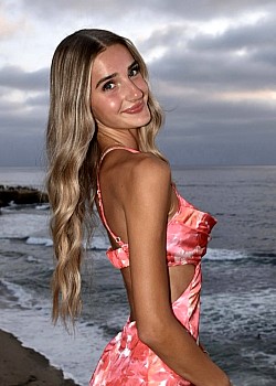 Emily Gerdes image 2 of 2