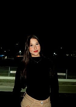 Emily Guebara image 3 of 3