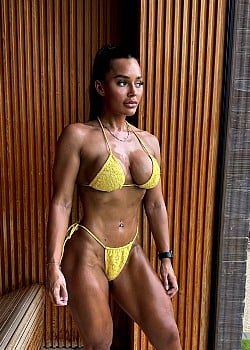 Emily Rockett image 4 of 4