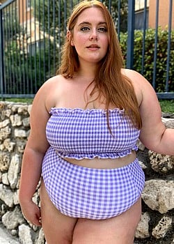 Emily Walden image 2 of 4