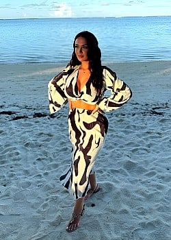 Emina Jahic image 3 of 4