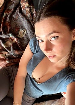 Emma May (Onlyfans) image 4 of 4