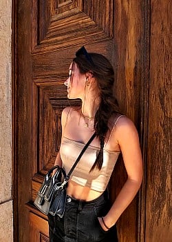 Emma Schmidt image 3 of 4