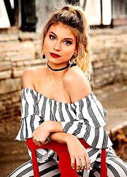 Emma Sweeney image 3 of 4