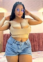 Emy Leon profile photo
