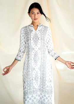 Eny Jaki image 1 of 1