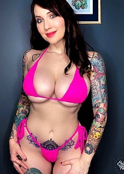 Erica Fett image 1 of 3