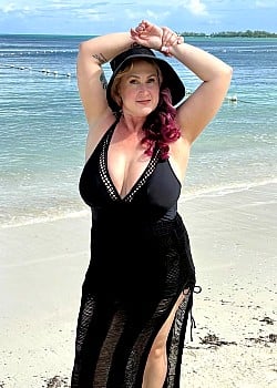 Erica Therese image 3 of 4