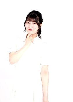 Erika Ayase image 4 of 4