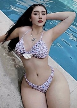 Erika Nunez image 3 of 4