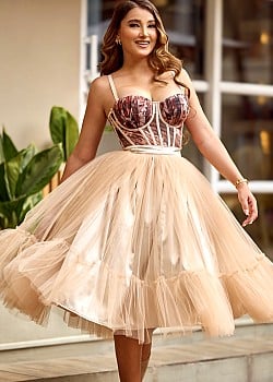 Estefani Ambrosio image 2 of 4