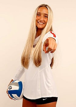 Estelle Haugen image 3 of 3