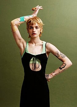 Esther McGregor image 2 of 2