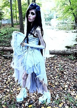 Eugenia Cooney image 2 of 4
