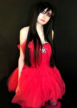 Eugenia Cooney image 1 of 2