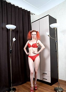 Eva Strawberry image 4 of 4