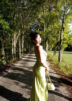 Eva Zhou image 2 of 2