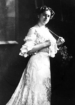 Eva von der Osten image 1 of 1