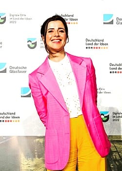 Eva-Maria Lemke image 2 of 3