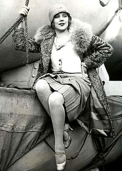 Evelyn Hoey image 2 of 2