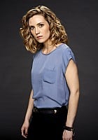 Evelyne Brochu profile photo