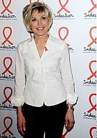 Evelyne Dheliat profile photo