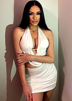 Evi Theodosopoulou image 2 of 4