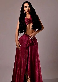 Fanny Lopez image 2 of 4