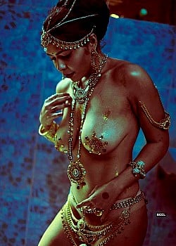 Farrah Kader image 4 of 4